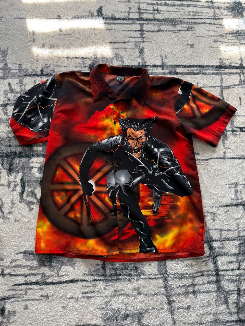 Wolverine Marvel Button Down shirt XL